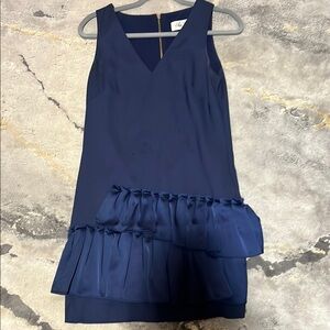Eliza J Blue Sleeveless V-Neck Sheath Dress